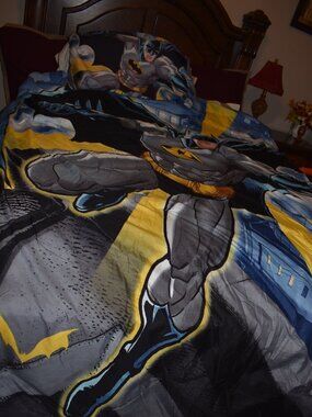 Twin Batman Comforter and Pillowcase Set